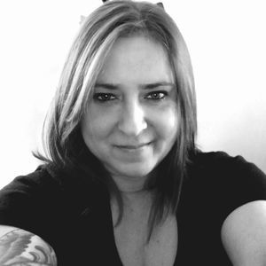 Meet your Posher, Angela